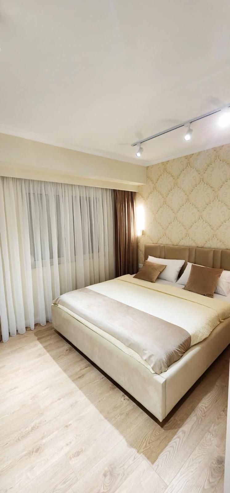 Golden Pearl Apartament *