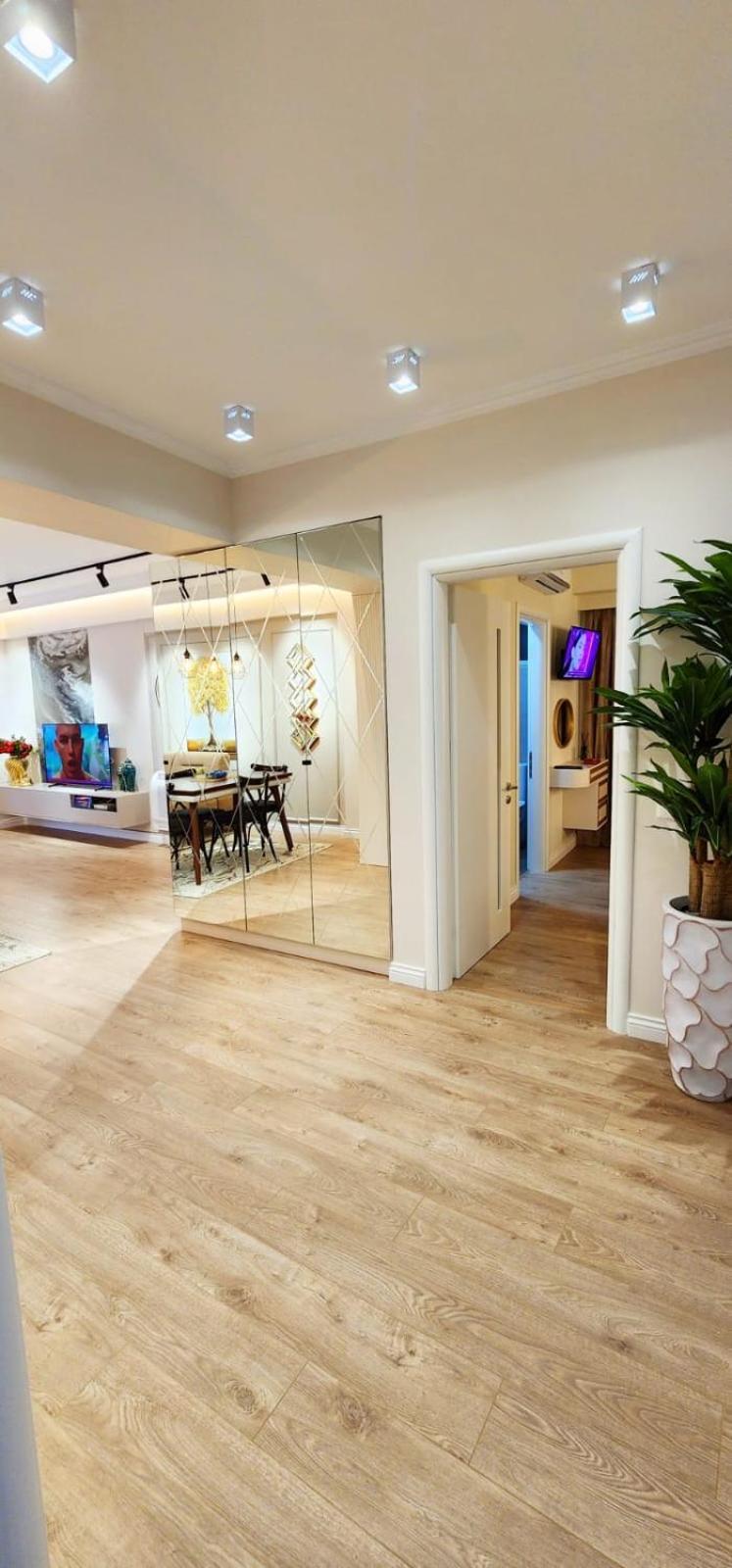 Apartament Golden Pearl
